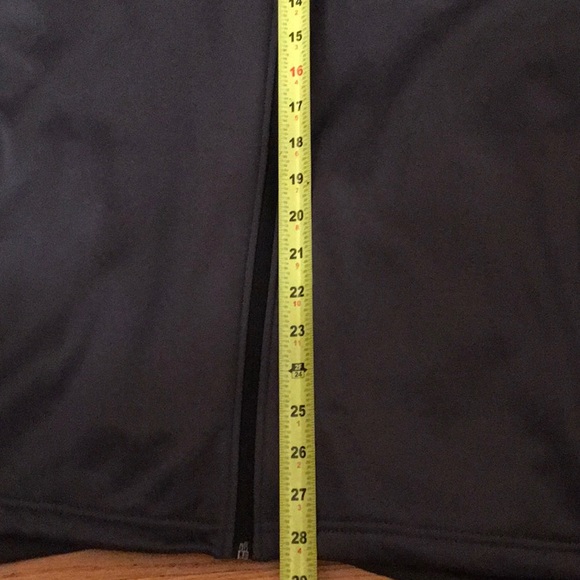 Us army Hoodie zipper pockets , new never worn, bigger hoodie, to big for me, - Picture 10 of 10